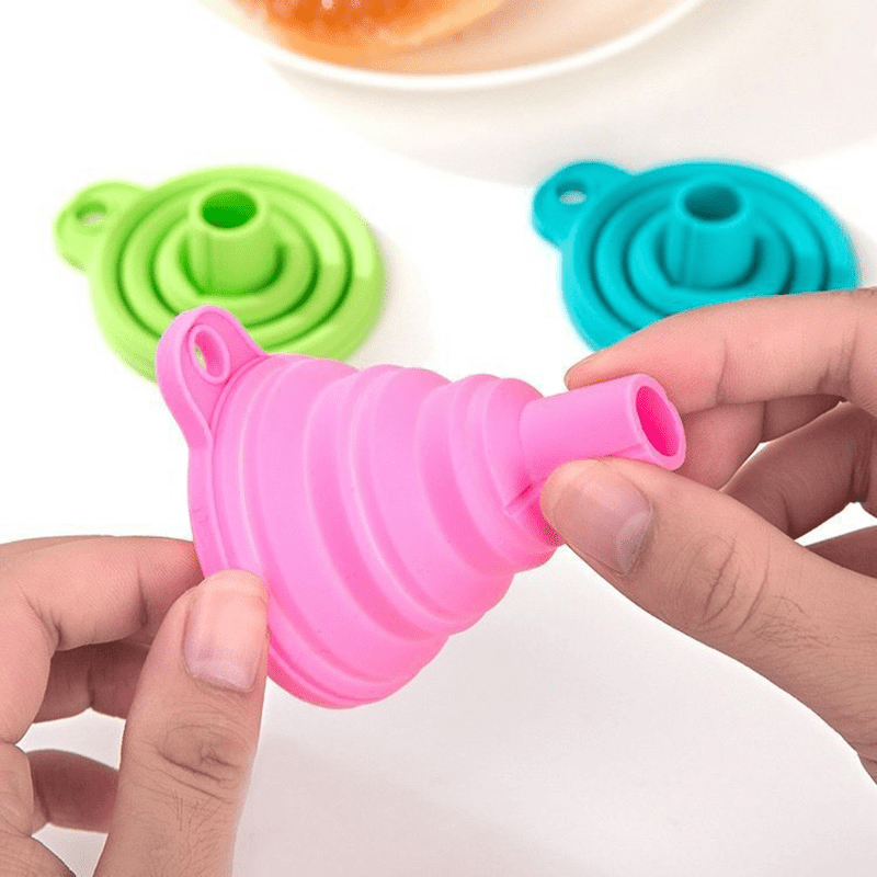 Foldable Silicone Collapsible Funnel - Portable, Durable & Easy-Clean Kitchen Tool for Fuel Hoppers, Beer, Oil, and More - Food-Safe, Space-Saving Design with Ergonomic Handle, Kitchen Funnel, Oil Pouring, Compact Storage, Easyclean Material, Oil Dispense